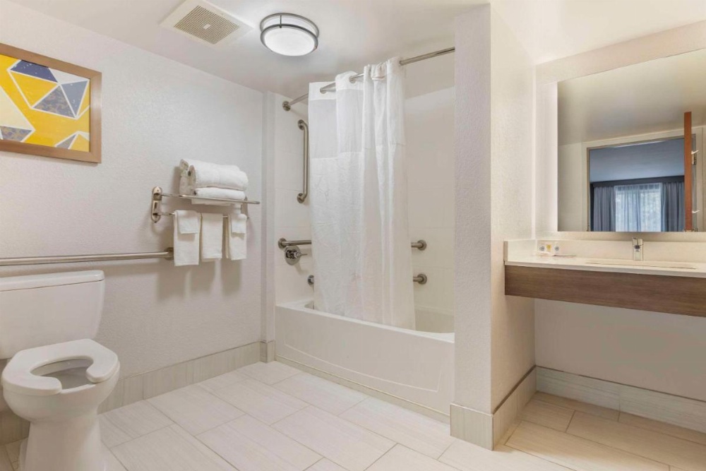 Comfort Suites Columbia Northeast - Fort Jackson Image 24